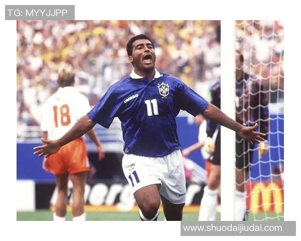 足球世界杯传奇球星的巅峰时刻与荣耀回忆分析